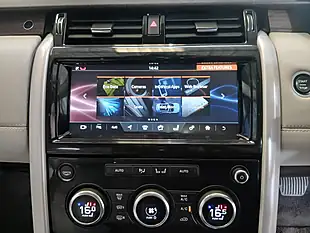 Used 2018 Land Rover Discovery Hse Blue - Interior and Exterior details 13