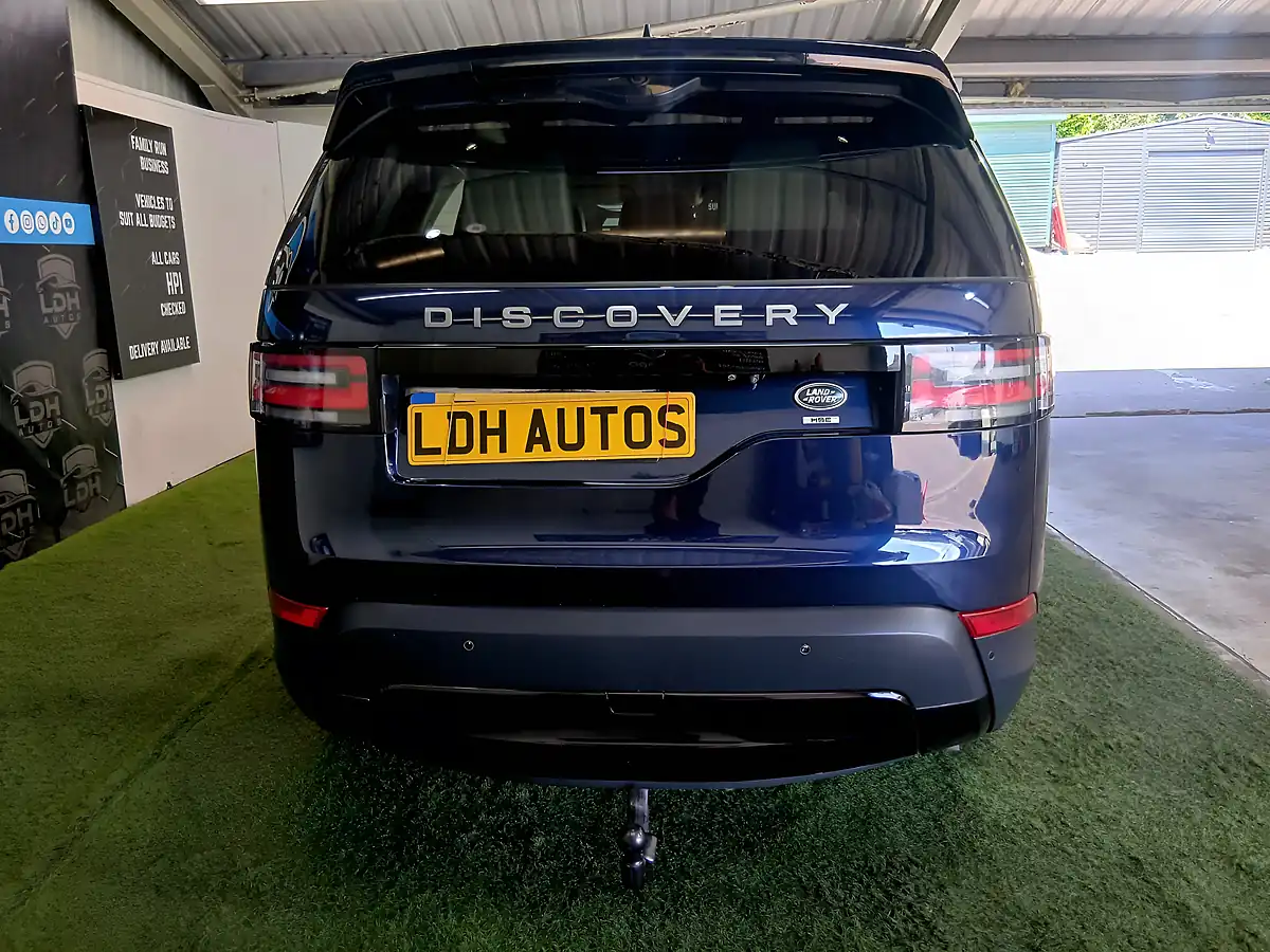 Used 2018 Land Rover Discovery Hse Blue - Interior and Exterior details 4
