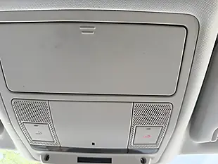 Used 2018 Land Rover Discovery Hse Blue - Interior and Exterior details 20