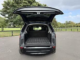 Used 2018 Land Rover Discovery Hse Blue - Interior and Exterior details 7