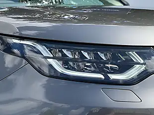 Used 2018 Land Rover Discovery Hse Carpathian Grey - Interior and Exterior details 7