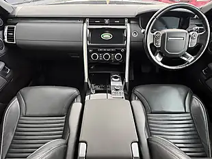 Used 2018 Land Rover Discovery Hse Corris Grey - Interior and Exterior details 3