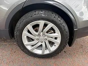 Used 2018 Land Rover Discovery Hse Grey - Interior and Exterior details 20