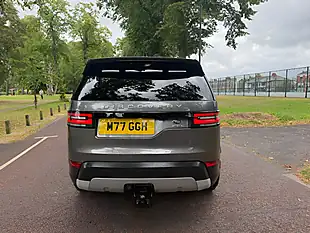 Used 2018 Land Rover Discovery Hse Grey - Interior and Exterior details 4