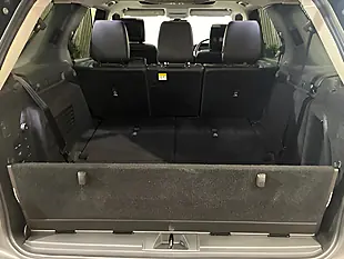 Used 2018 Land Rover Discovery Hse Luxury Blue - Interior and Exterior details 15