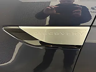 Used 2018 Land Rover Discovery Hse Luxury Blue - Interior and Exterior details 19