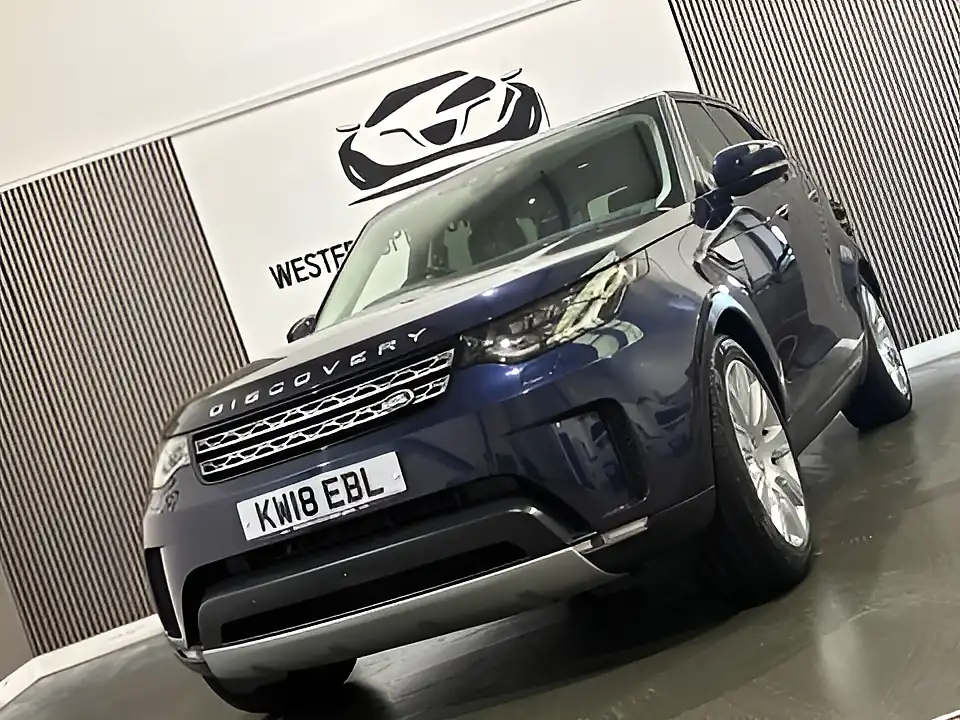 Used 2018 Land Rover Discovery Hse Luxury Blue - Interior and Exterior details 6