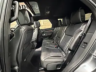 Used 2018 Land Rover Discovery Hse Luxury Grey - Interior and Exterior details 12