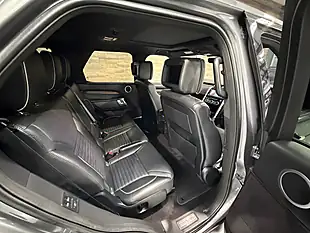 Used 2018 Land Rover Discovery Hse Luxury Grey - Interior and Exterior details 13