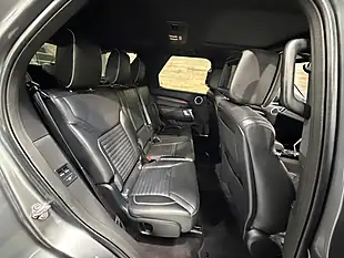 Used 2018 Land Rover Discovery Hse Luxury Grey - Interior and Exterior details 14