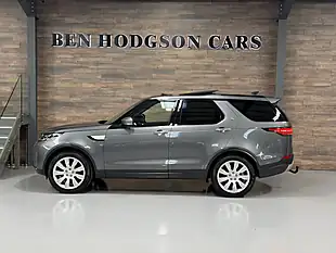 Used 2018 Land Rover Discovery Hse Luxury Grey - Interior and Exterior details 6