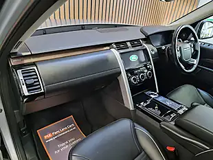 Used 2018 Land Rover Discovery Hse Luxury Indus Silver - Interior and Exterior details 18
