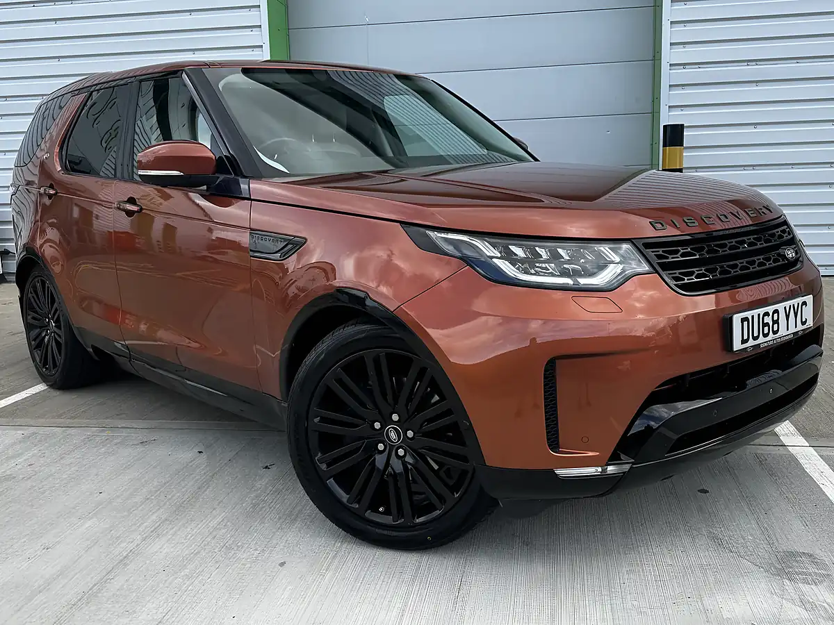 Used 2018 Land Rover Discovery Hse Luxury Orange - Interior and Exterior details 2