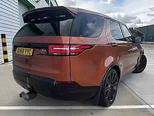 Used 2018 Land Rover Discovery Hse Luxury Orange - Interior and Exterior details 5