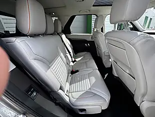 Used 2018 Land Rover Discovery Hse Silver - Interior and Exterior details 13