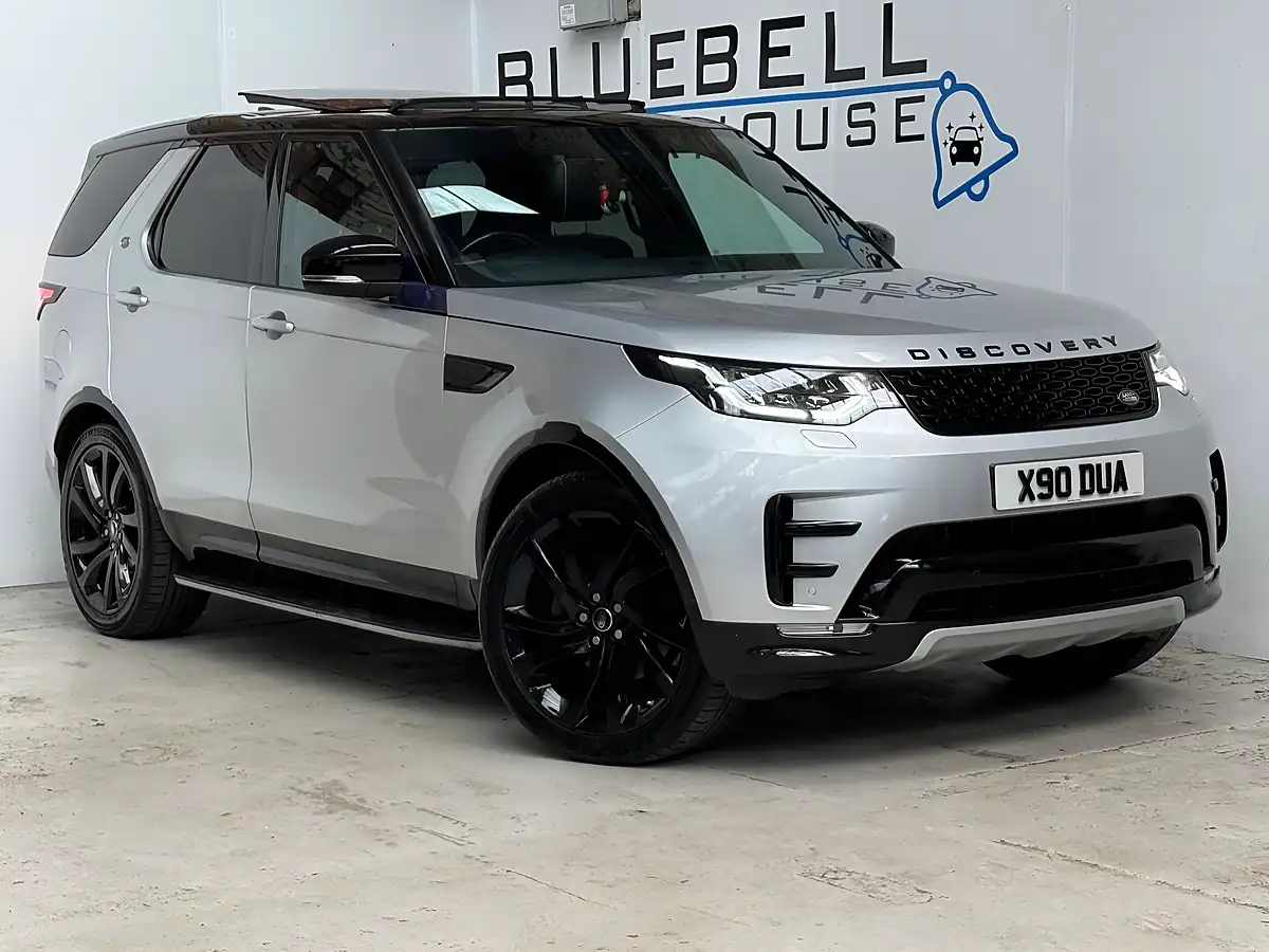 Used 2018 Land Rover Discovery Hse Silver - Front View