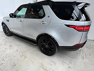 Used 2018 Land Rover Discovery Hse Silver - Interior and Exterior details 7