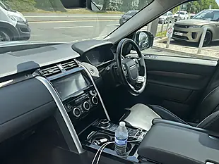 Used 2018 Land Rover Discovery Hse Silver - Interior and Exterior details 7
