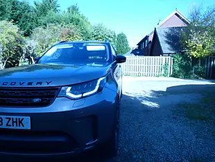 Used 2018 Land Rover Discovery Hse Silver - Interior and Exterior details 2
