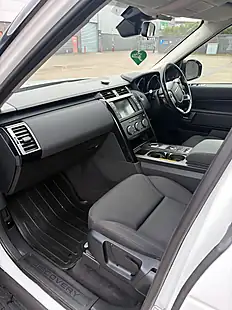 Used 2018 Land Rover Discovery S White - Interior and Exterior details 12