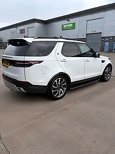 Used 2018 Land Rover Discovery S White - Interior and Exterior details 5