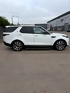 Used 2018 Land Rover Discovery S White - Interior and Exterior details 6
