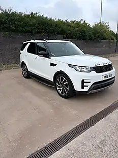 Used 2018 Land Rover Discovery S White - Interior and Exterior details 7