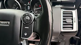 Used 2018 Land Rover Discovery Se Black - Interior and Exterior details 13