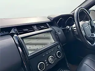 Used 2018 Land Rover Discovery Se Grey - Interior and Exterior details 17