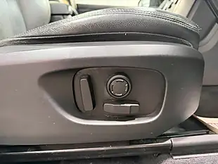 Used 2018 Land Rover Discovery Sport Hse Black Black - Interior and Exterior details 12