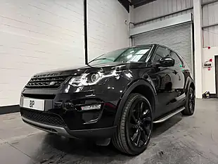 Used 2018 Land Rover Discovery Sport Hse Black Black - Interior and Exterior details 3