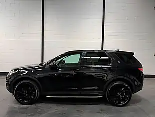 Used 2018 Land Rover Discovery Sport Hse Black Black - Interior and Exterior details 8