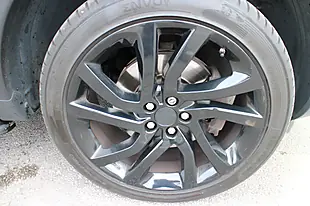 Used 2018 Land Rover Discovery Sport Hse Black Black - Interior and Exterior details 11