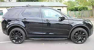 Used 2018 Land Rover Discovery Sport Hse Black Black - Interior and Exterior details 4