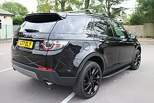 Used 2018 Land Rover Discovery Sport Hse Black Black - Interior and Exterior details 6