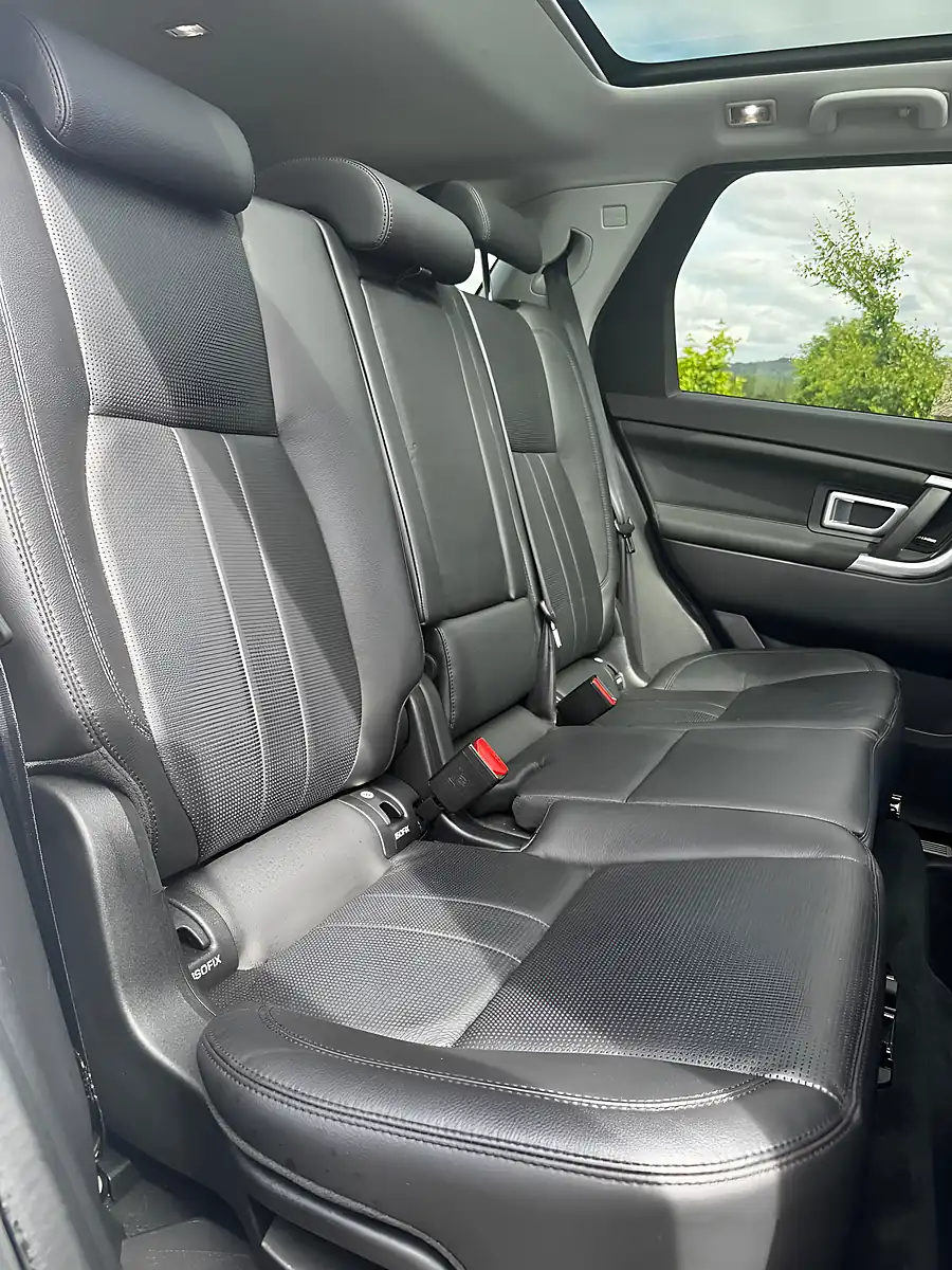 Used 2018 Land Rover Discovery Sport Hse Black Blue - Interior and Exterior details 8
