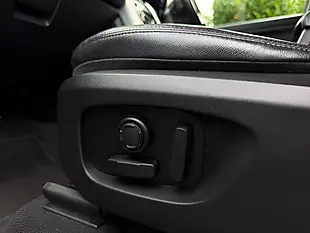 Used 2018 Land Rover Discovery Sport Hse Black Blue - Interior and Exterior details 17