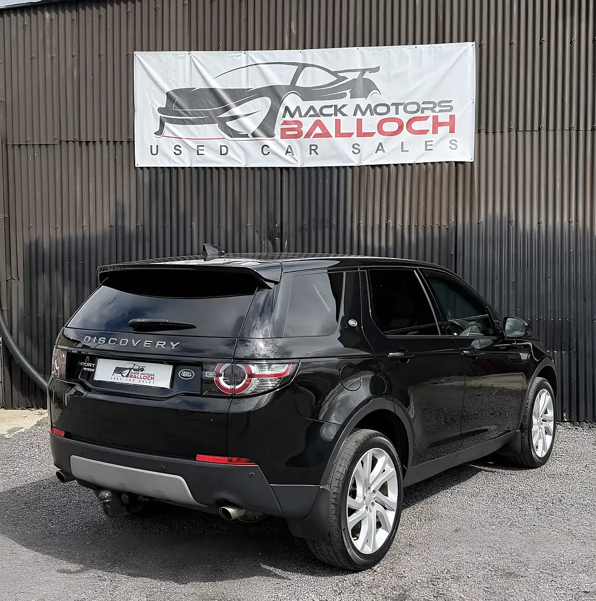 Used 2018 Land Rover Discovery Sport Hse Black - Interior and Exterior details 5