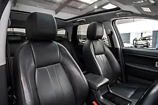 Used 2018 Land Rover Discovery Sport Hse Black - Interior and Exterior details 11