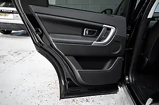 Used 2018 Land Rover Discovery Sport Hse Black - Interior and Exterior details 17