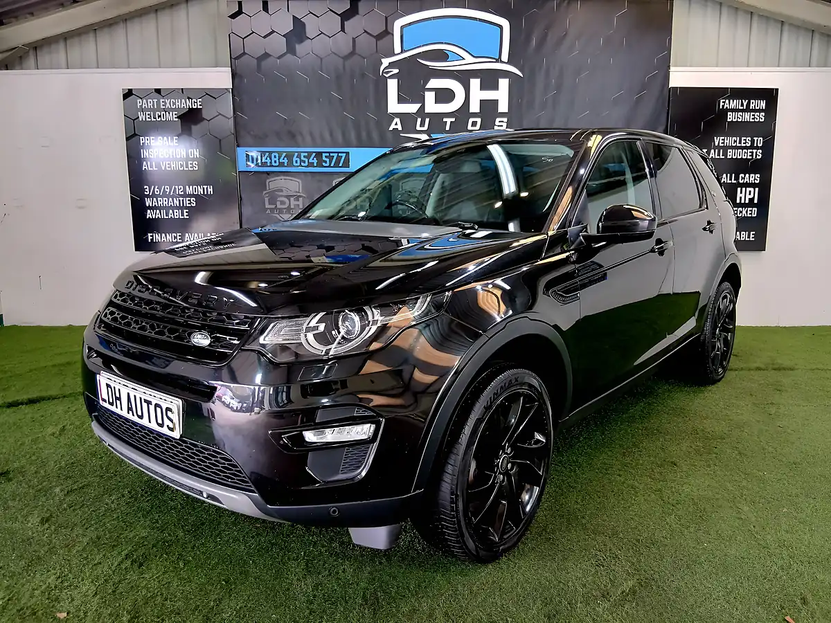Used 2018 Land Rover Discovery Sport Hse Black - Interior and Exterior details 7
