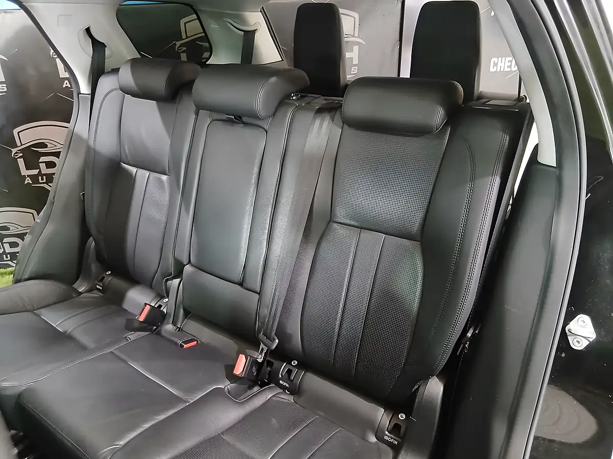 Used 2018 Land Rover Discovery Sport Hse Black - Interior and Exterior details 7