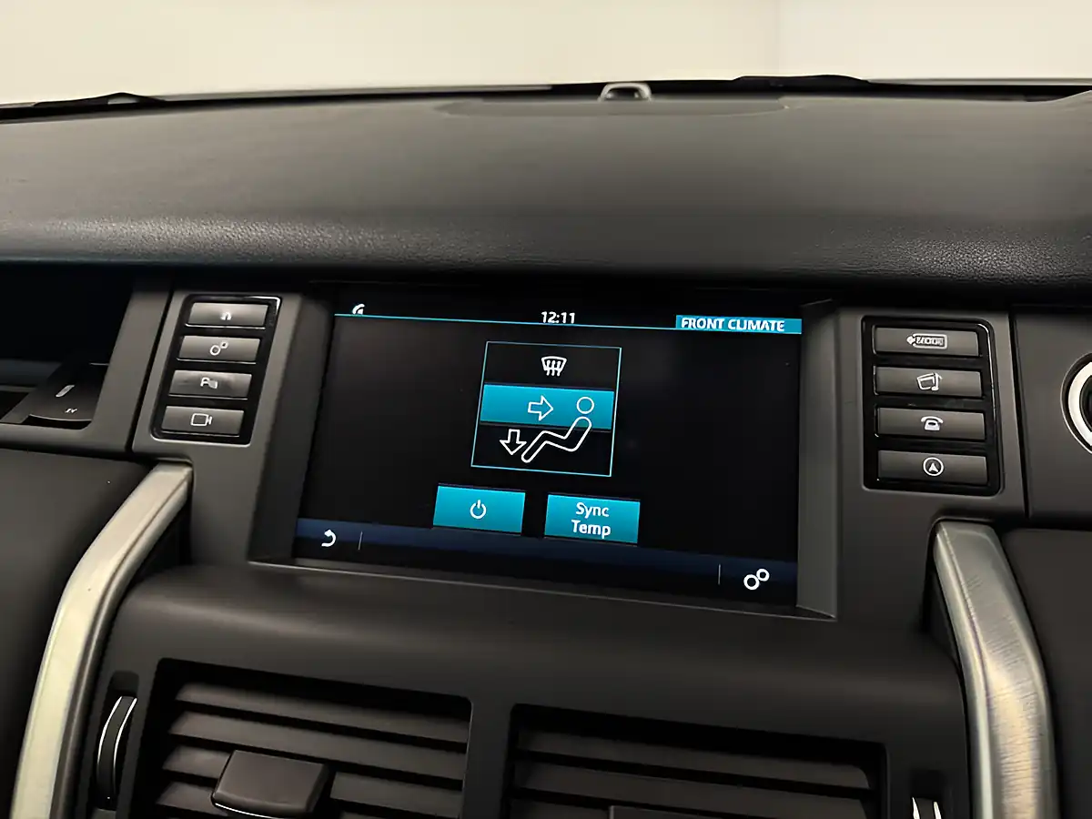 Used 2018 Land Rover Discovery Sport Hse Black - Interior and Exterior details 16