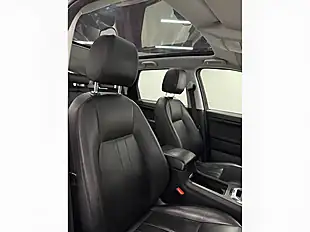 Used 2018 Land Rover Discovery Sport Hse Black - Interior and Exterior details 9