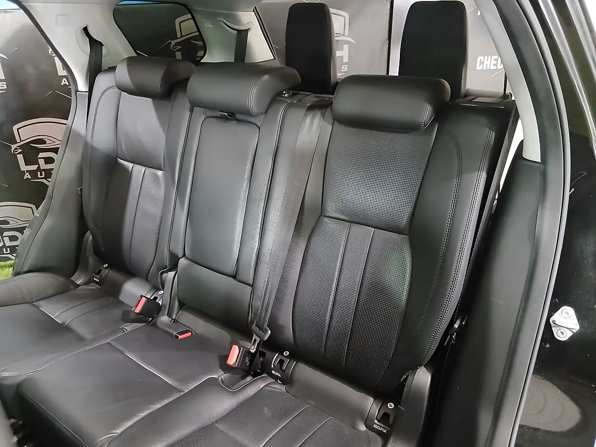 Used 2018 Land Rover Discovery Sport Hse Black - Interior and Exterior details 17