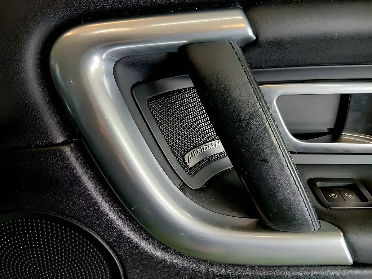 Used 2018 Land Rover Discovery Sport Hse Black - Interior and Exterior details 19