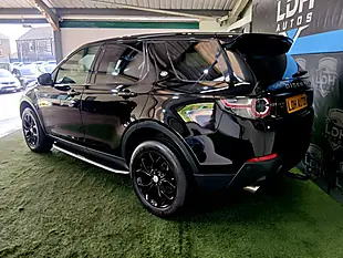 Used 2018 Land Rover Discovery Sport Hse Black - Interior and Exterior details 5