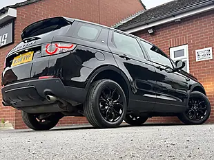 Used 2018 Land Rover Discovery Sport Hse Black - Interior and Exterior details 10