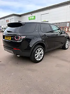 Used 2018 Land Rover Discovery Sport Hse Black - Interior and Exterior details 5