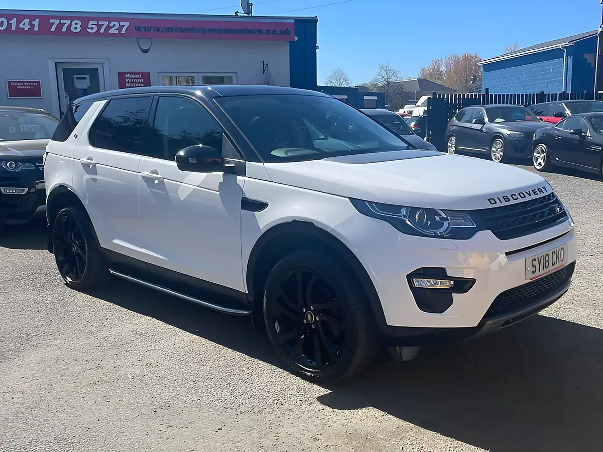 Used 2018 Land Rover Discovery Sport Hse Black White - Interior and Exterior details 10